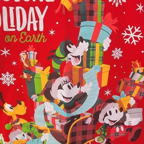 Disney Parks Tshirt Tee Womens L Red Disney Christmas Walt Disney World 2018 - Picture 4 of 8